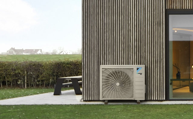 Инверторен климатик Daikin FTXC25E/RXC25Е Sensira, 9 000 BTU, Клас А++/А+, 21 dB, Фреон R32